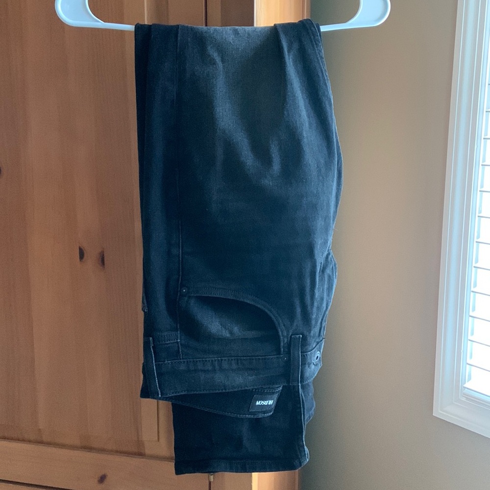 Hudson Mens Black Denim Jeans. Straight fit. Size 31. Dark black wash.
